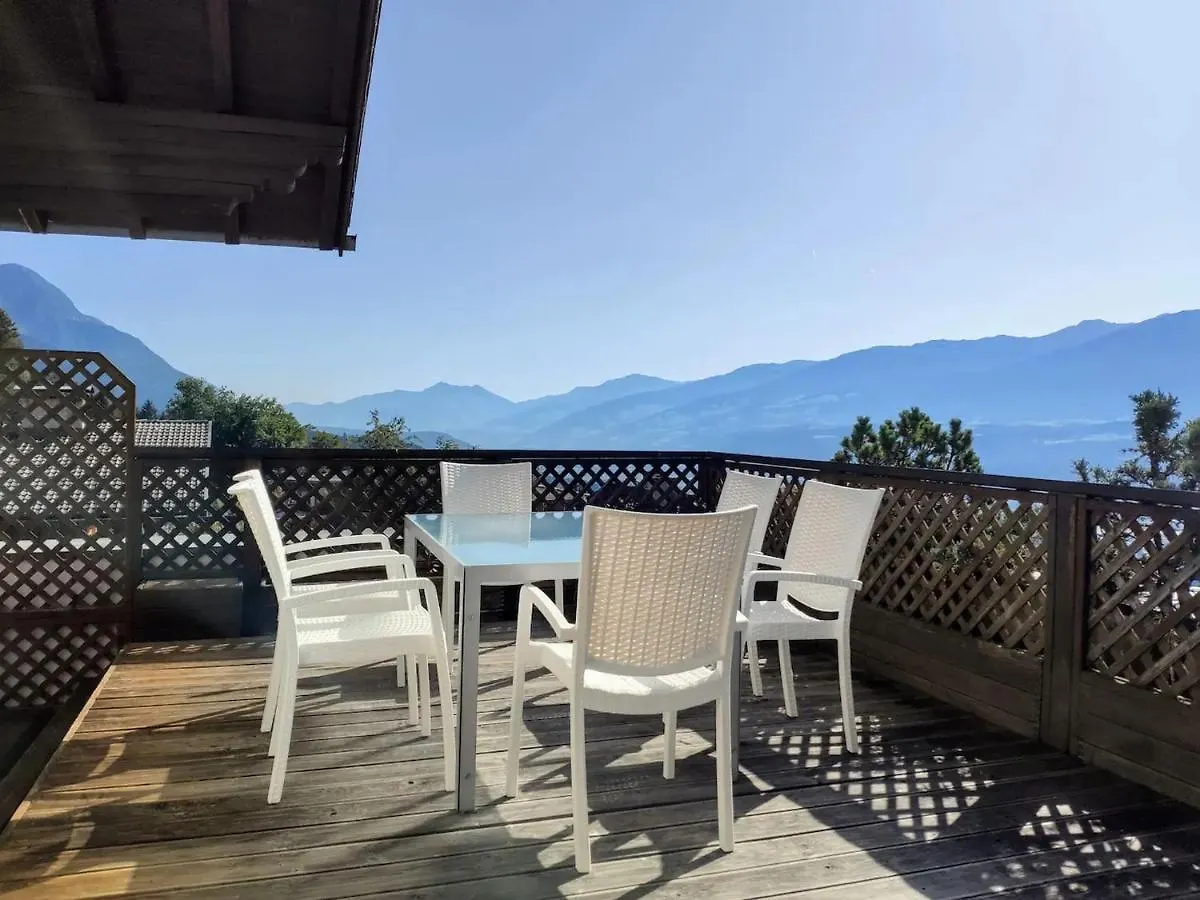 Alpendohle Apartments Innsbruck Austria